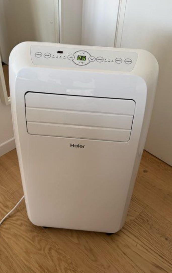 Climatiseur mobile Haier 12 000 btu refroidissement rapide / livraison Rapide 2-5 jour