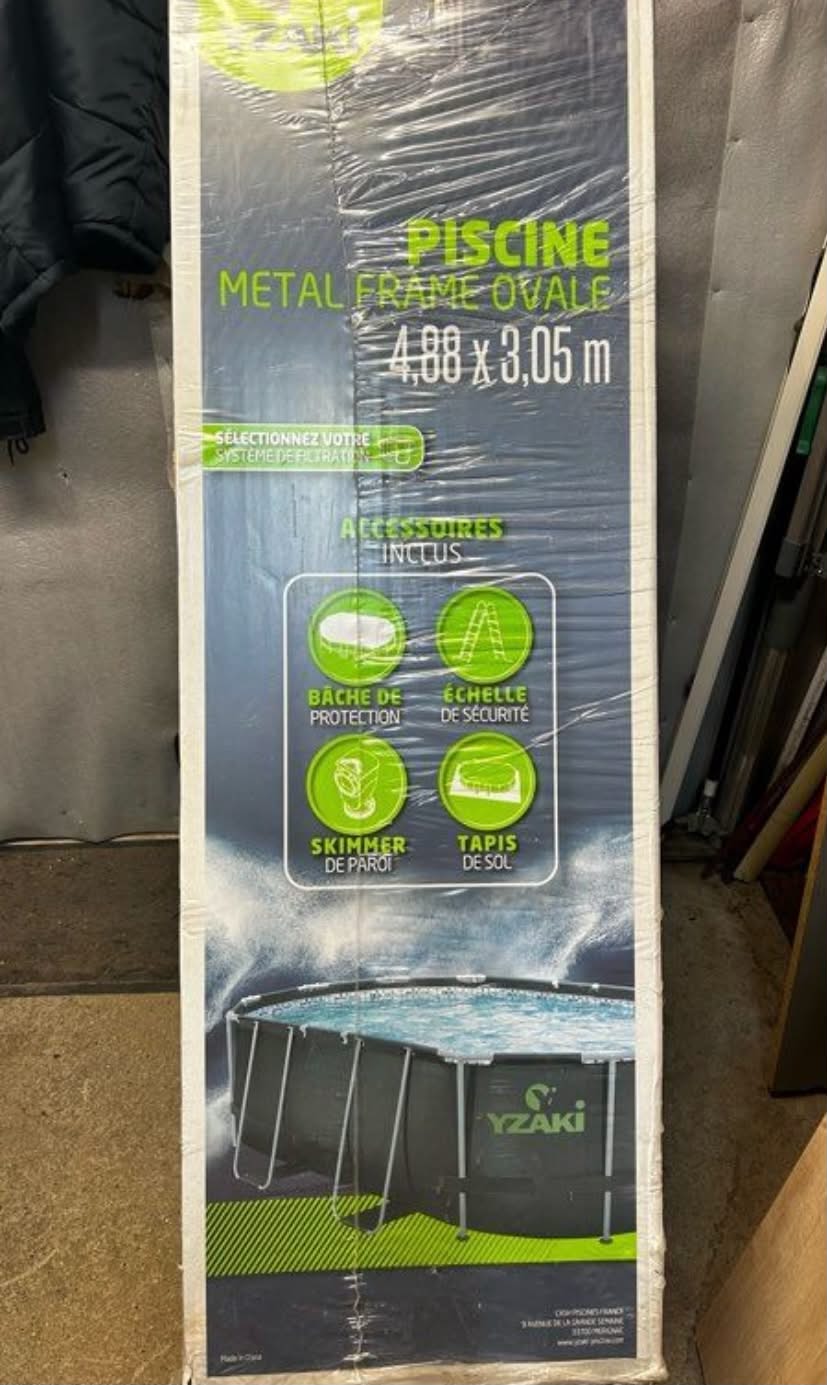 Piscine Hors Sol Ovale YZAKI 4,88 x 3,05 m – Structure Métal avec Échelle, Bâche, Skimmer et Tapis de Sol